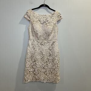 JJ’s House Cap Sleeve Sheath‎ Column Lace Midi Dress Champagne New With Tags